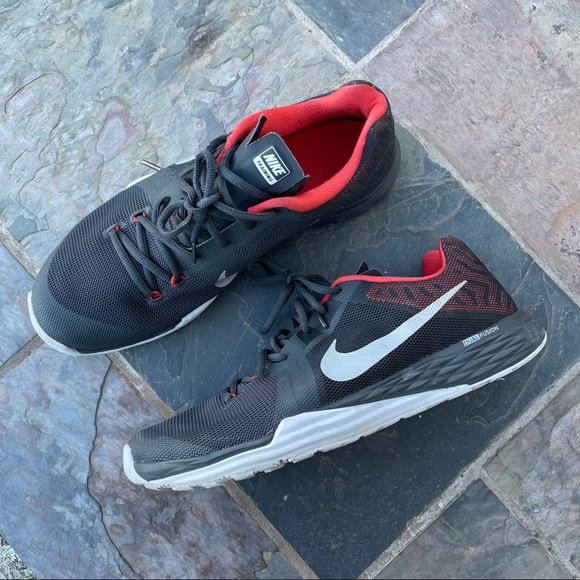 nike training dual fusion mens